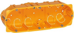 Фото Legrand 080053 Batibox Коробка встраиваемая монтажная для сухих перегородок 3п гл.50мм