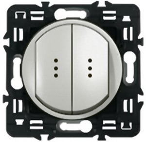 Фото Legrand Celiane 696910 Переключатель двухклавишный (10 А, IP21, подсветка, под рамку, с/у, белый)