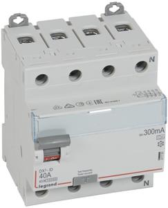 Фото Legrand DX3 411780 Выключатель дифференциального тока четырехполюсный 40А 0.3А (тип А)