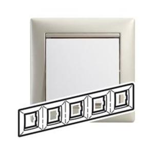 Фото Legrand Valena 770475 Рамка 5-постовая (универсальная, жемчужный)