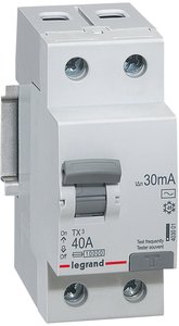 Фото Legrand TX3 403001 Выключатель дифференциального тока двухполюсный 40А 30мА (тип AC)
