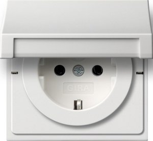 Фото Gira F100 0414112 Розетка SCHUKO с заземляющим контактом (16 А, крышка, шторки, под рамку, скрытая установка, белая глянцевая)