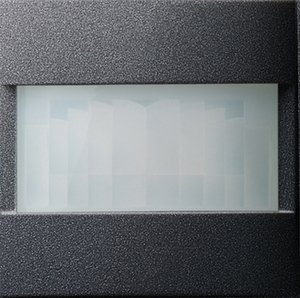 Фото Gira System55 066128 Крышка для датчика движения Komfort System 2000 (антрацит)