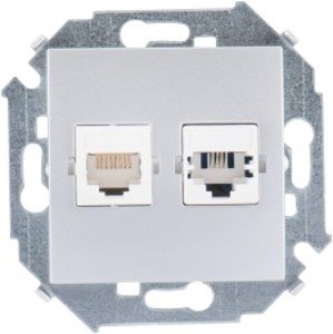Фото Simon Simon 15 1591590-033 Розетка информационная (RJ45+RJ11, под рамку, скрытая установка, алюминий)