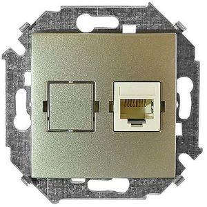 Фото Simon Simon 15 1591551-034 Розетка компьютерная (RJ45, cat.5e, AMP, под рамку, скрытая установка, шампань)