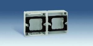 Фото Simon 44 Aqua 4400761-035 Коробка монтажная 2 поста (горизонтальная, накладная, IP55)
