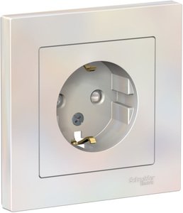 Фото Schneider Electric AtlasDesign ATN000444 Розетка с заземляющим контактом (16 А, в сборе, шторки, скрытая установка, жемчуг)