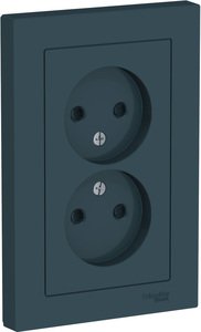 Фото Schneider Electric AtlasDesign ATN000822 Розетка двойная без заземляющего контакта (16 А, в сборе, шторки, скрытая установка, изумруд)