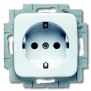 Фото ABB Reflex 2CKA002013A5371 Розетка (16 А, под рамку, шторки, с/у, з/к, альпийский-белый)