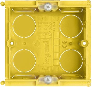 Фото Bticino 502E LivingLight Коробка монтажная для бетонных стен 2-мод. 70х70 мм, глубина 50 мм
