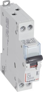 Фото Legrand DX3 407738 Автоматический выключатель однополюсный+N 6А (6 кА, C)