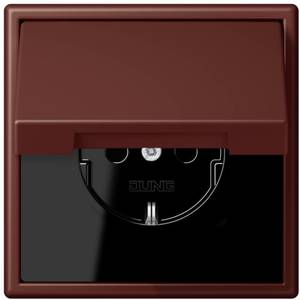 Фото Jung Le Corbusier LC1520KIKL32120 Розетка с крышкой и с заземляющим контактом (16 А, под рамку, шторки, скрытая установка, terre sienne brûlée 31)