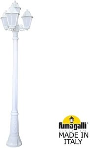 Фото Fumagalli Ricu Bisso/Anna 2+1 E22.157.S31.WYF1R Светильник садовый с 4 фонарями 2480 мм (корпус белый, плафон опал)