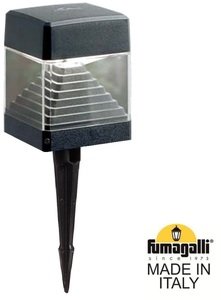 Фото Fumagalli Ester Wall DS1.561.000.AXD1L Столбик освещения садовый 165 мм (165+175 колышек, корпус черный, плафон прозрачный)