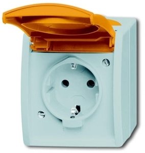 Фото ABB Ocean 2CKA002083A0820 Розетка (16 А, IP44, поле для надписи, в сборе, крышка, о/у, з/к, серый/оранжевый)