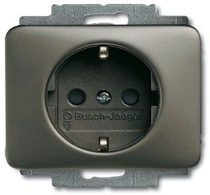 Фото ABB Alpha Exclusive/Alpha Nea 2013-0-4458 Розетка (16 А, под рамку, шторки, с/у, з/к, платина)