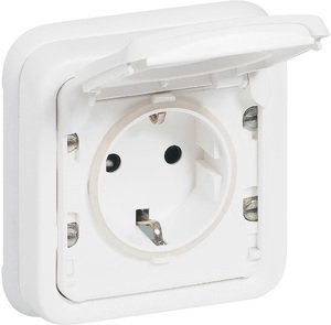 Фото Legrand Plexo 070772 Розетка с заземляющим контактом (16 А, в сборе, с/у, шторки, белая)