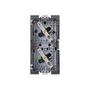 Фото Simon 500 Cima 50002472-039 Розетка двойная (зажим+винт, 16 А, з/к, индикатор, механизм, скрытая установка)