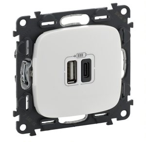 Фото Legrand Valena Allure 754965 Розетка USB (2xUSB, тип А-тип С, под рамку, скрытая установка, белая)