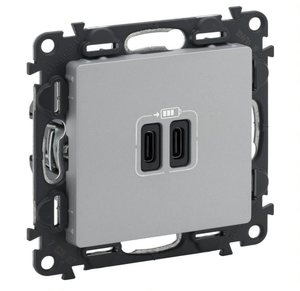 Фото Legrand Valena Life 753307 Розетка USB (2xUSB, тип С-тип С, под рамку, скрытая установка, алюминий)