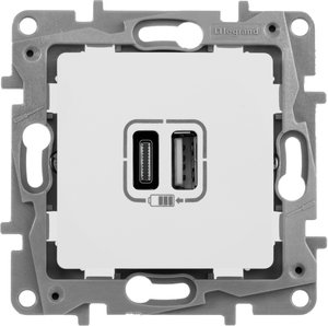 Фото Legrand Etika 672236 Розетка USB (2xUSB, тип А-тип С, под рамку, скрытая установка, белая)