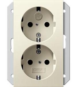 Фото Gira System55 273501 Розетка двойная SCHUKO с заземляющим контактом (16 А, шторки, маркировка, под рамку, скрытая установка, кремовая глянцевая)