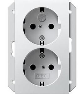 Фото Gira System55 273527 Розетка двойная SCHUKO с заземляющим контактом (16 А, шторки, маркировка, под рамку, скрытая установка, белая матовая)