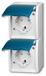 Фото ABB Ocean 2084-0-0719 Розетка двойная (16 А, IP44, вертик., в сборе, крышка, шторки, о/у, з/к, серый/морская волна)