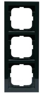 Фото ABB Impressivo 2TKA000372G1 Рамка 3-постовая (антрацит)