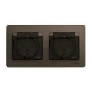Фото Schneider Electric Glossa GSL000847 Розетка двойная с заземляющим контактом и шторками (16 А, IP44, крышка, в сборе, скрытая установка, шоколад)