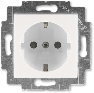 Фото ABB Levit 2CHH203457A6068 Розетка с заземляющим контактом (16 А, шторки, под рамку, скрытая установка, жемчуг/ледяной)