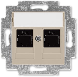 Фото ABB Levit 2CHH295118A6018 Розетка компьютерная (поле для надписи, 2хRJ45, под рамку, cat.5e, с/у, кофе макиато/белый)