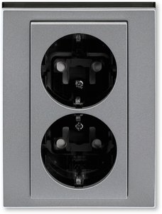 Фото ABB Levit 2CHH223457C6069 Розетка двойная с заземляющим контактом (16 А, шторки, в сборе, скрытая установка, cталь/дымчатый чёрный)