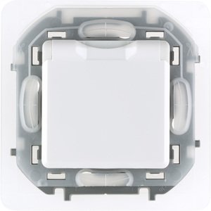 Фото Legrand Inspiria 673740 розетка с заземлением, защитной крышкой и интегрированными защитными шторками для скрытого монтажа , степень пылевлагозащиты IP44, цвет "Белый". Макс. ток 16 А, напряжение ~250В, макс. мощность 3680 Вт.