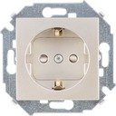 Simon Simon 15 1591432-034 Розетка одинарная (16 А, з/к, под рамку, скрытая установка, шампань)