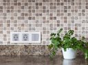 Legrand Inspiria 673722 розетка с заземлением для скрытого монтажа, цвет "Алюминий", ток 16 А, напряжение ~250В, максимальная мощность 3680 Вт.